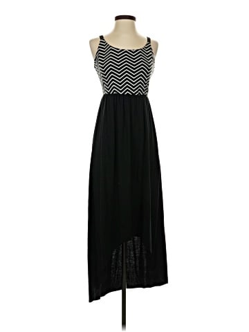 Xhilaration Casual Dress (view 1)