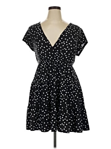 No Boundaries Casual Dress (view 1)