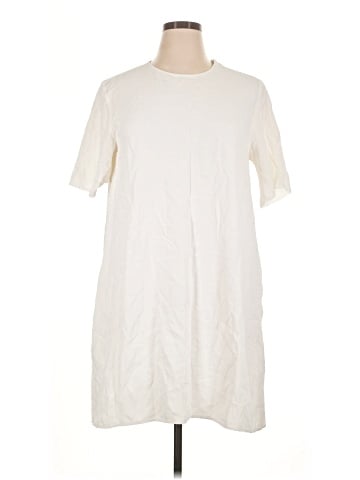 Everlane Casual Dress (view 1)