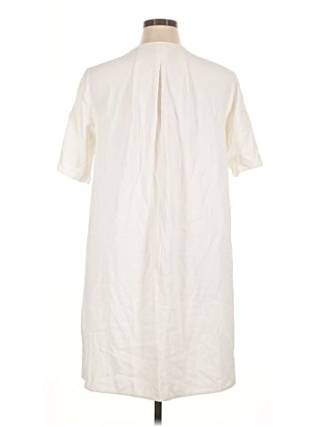 Everlane Casual Dress (view 2)