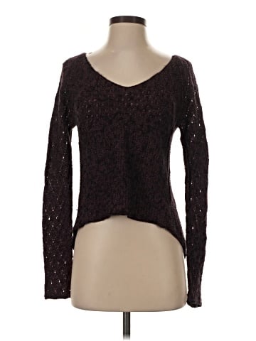 American Eagle Outfitters Pullover Sweater (view 1)