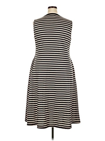 BLOOMCHIC Casual Dress (view 2)
