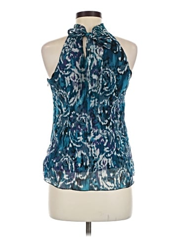 B.wear Sleeveless Blouse (view 2)