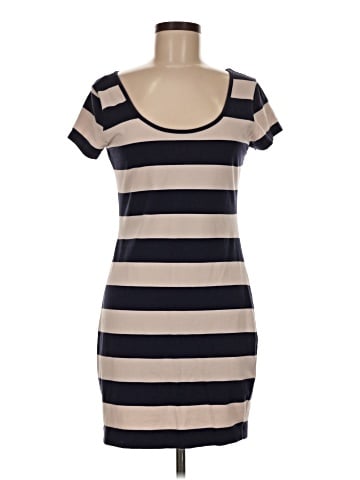 H&M Casual Dress (view 1)