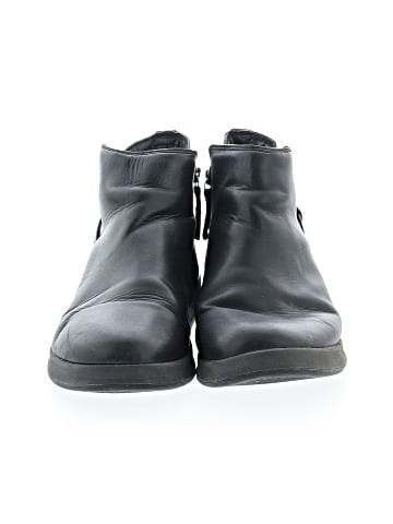 Kuru Ankle Boots (view 2)