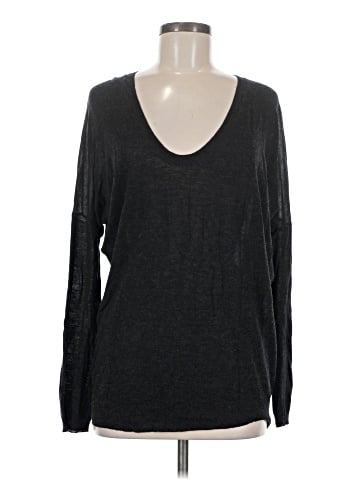 Vince. Long Sleeve T-Shirt (view 1)