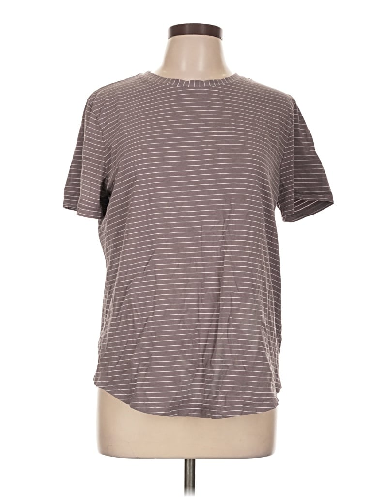 Pre-owned Lululemon Athletica Short Sleeve T-shirt In Brown