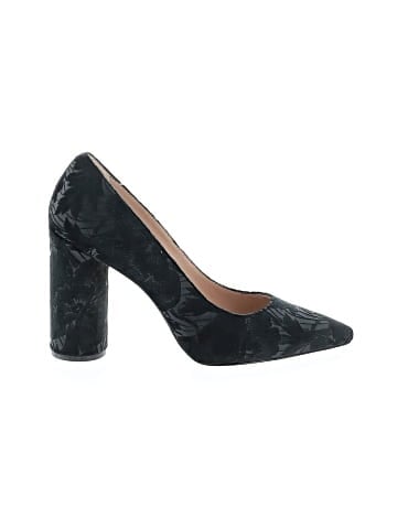 Pour La Victoire Heels (view 1)