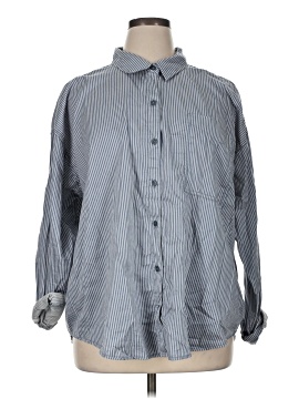 American Eagle Outfitters Long Sleeve Button Down Shirt