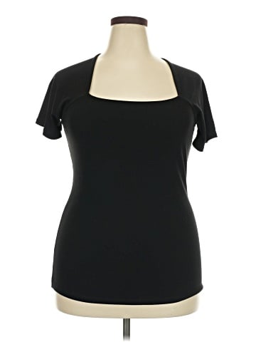 Torrid Short Sleeve T-Shirt (view 1)