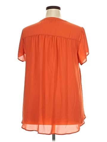 Torrid Short Sleeve T-Shirt (view 2)