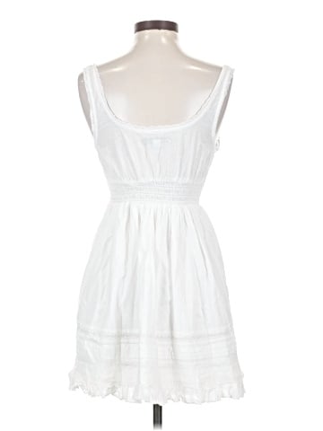 Urban Outfitters Casual Dress (view 2)