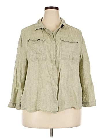 Jaeger 3/4 Sleeve Button-Down Shirt (view 1)
