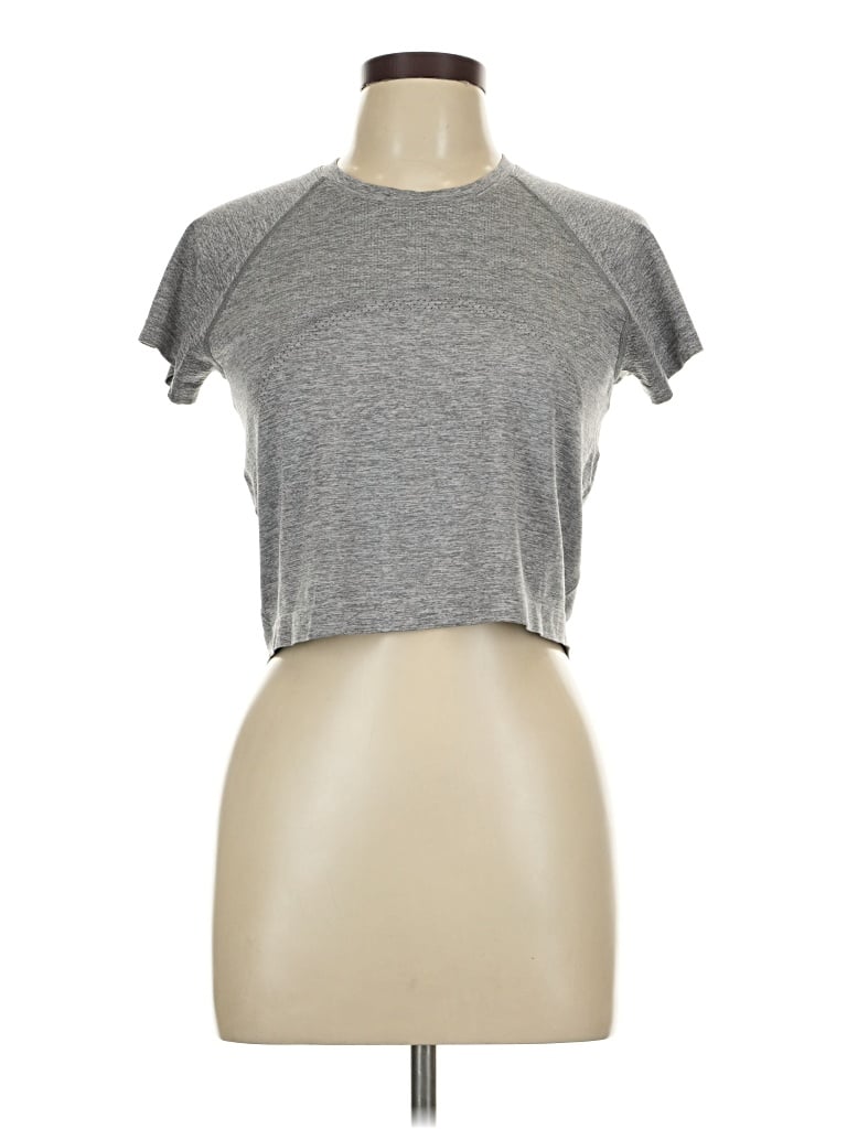 Pre-owned Lululemon Athletica Short Sleeve T-shirt In Gray