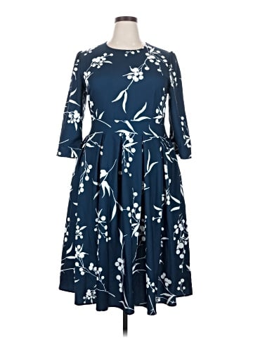 Unbranded Casual Dress (view 1)