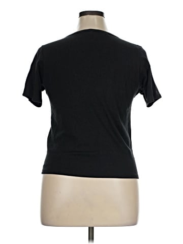 Victoria's Secret Short Sleeve T-Shirt (view 2)