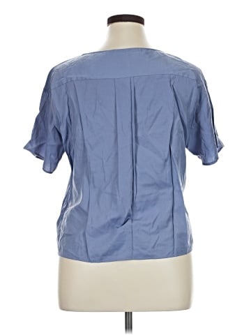 Uniqlo Short Sleeve Blouse (view 2)