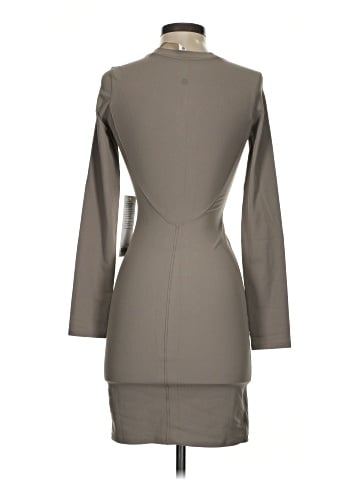 Lululemon Athletica Casual Dress (view 2)