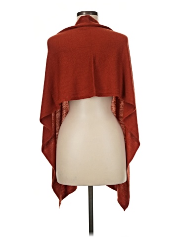 Simply Noelle Poncho (view 2)