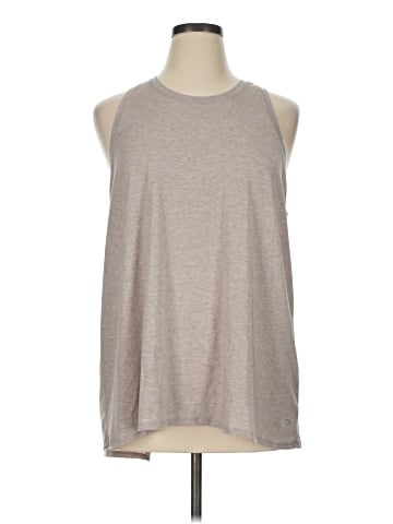Gap Fit Sleeveless T-Shirt (view 1)