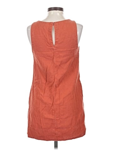 Old Navy Casual Dress (view 2)