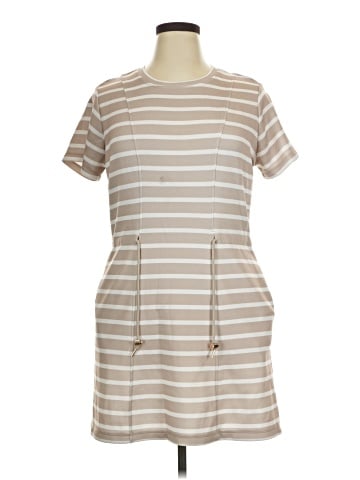 Elie Tahari Casual Dress (view 1)