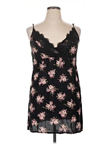 American Eagle Outfitters Cocktail Dress (view 1)