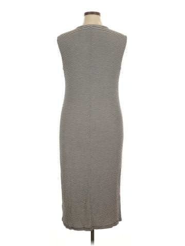 Old Navy Casual Dress (view 2)