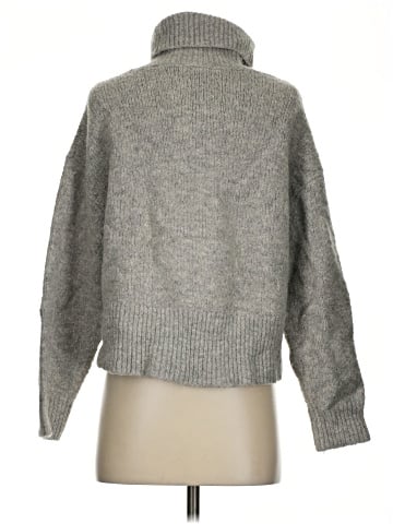 H&M Turtleneck Sweater (view 2)