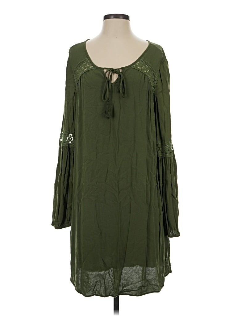Pre-owned Mi Ami Casual Dress In Green