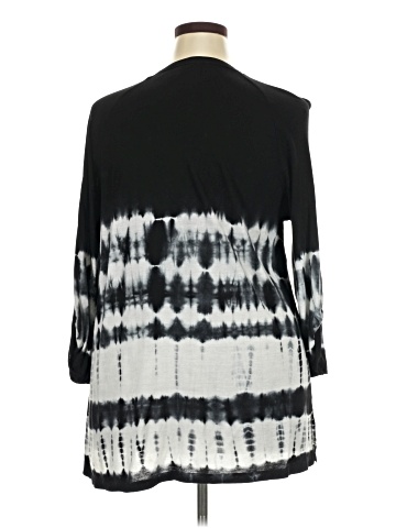 Bandolino 3/4 Sleeve Blouse (view 2)