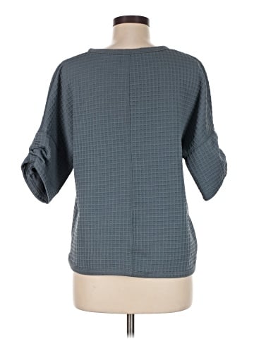 Max Studio 3/4 Sleeve T-Shirt (view 2)