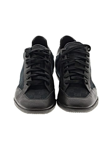 Gucci Sneakers (view 2)