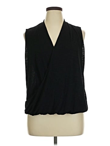 Liz Claiborne Sleeveless T-Shirt (view 1)