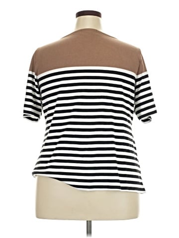 Karen Scott Sport Short Sleeve T-Shirt (view 2)