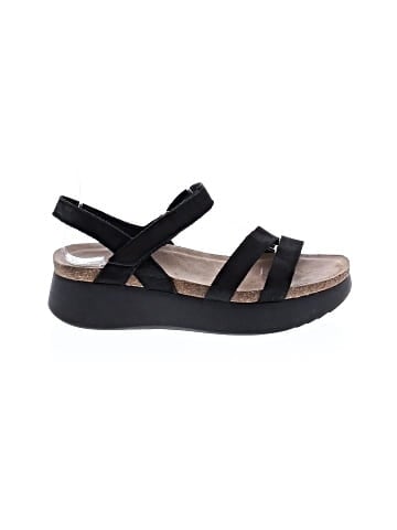 Munro American Sandals (view 1)