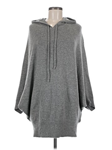 Vince. Poncho (view 1)