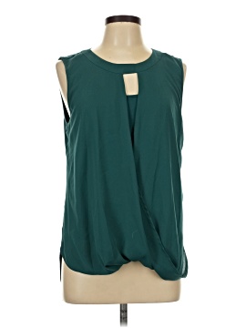 41 Hawthorn Sleeveless Blouse
