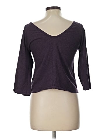 Victoria's Secret 3/4 Sleeve T-Shirt (view 2)