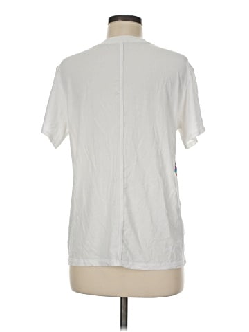Lululemon Athletica Short Sleeve T-Shirt (view 2)