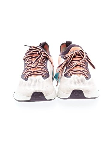 Kuru Sneakers (view 2)
