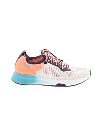 Kuru Sneakers (view 1)