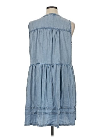 Jane and Delancey Casual Dress (view 2)