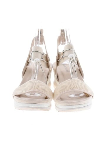 Pierre Dumas Wedges (view 2)