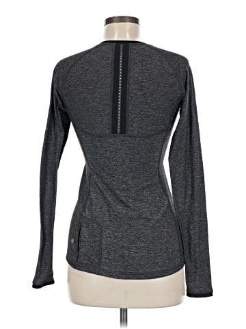 Lululemon Athletica Long Sleeve T-Shirt (view 2)