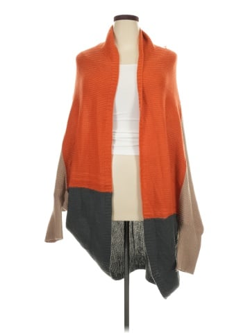 BLOOMCHIC Cardigan (view 1)