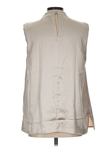Maison d' Amelie Sleeveless Blouse (view 2)