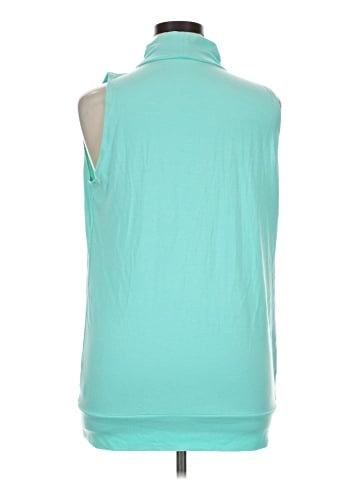 Zenana Sleeveless Blouse (view 2)
