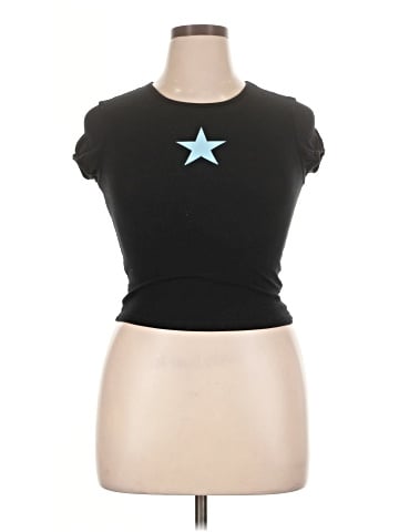 DAZY Short Sleeve T-Shirt (view 1)