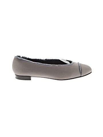 Stuart Weitzman Flats (view 1)